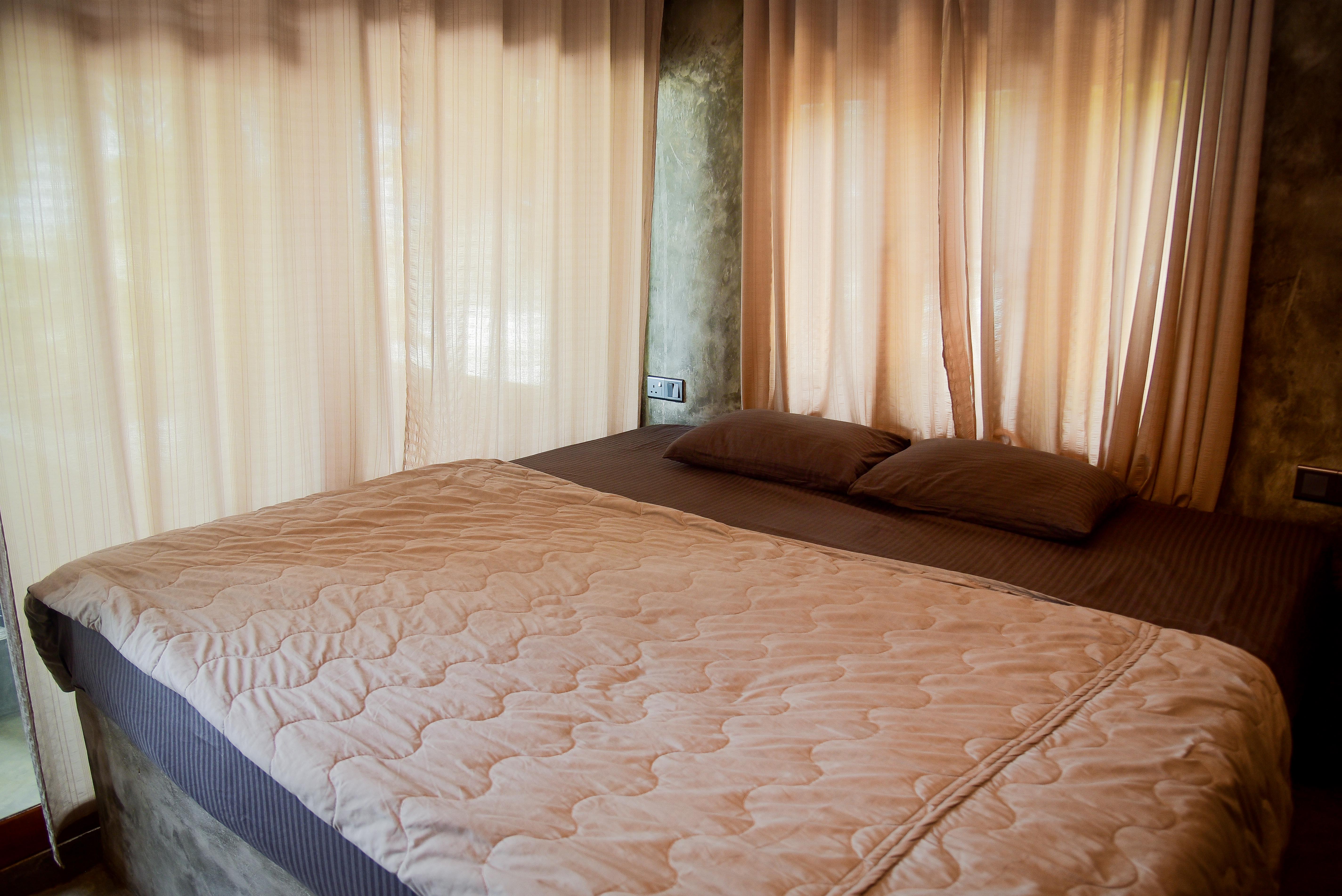 Ocean Breeze Room